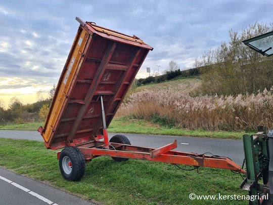 Peecon KW3500 kipper met NL kenteken