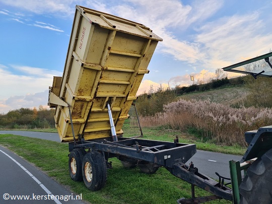 8 tons Agromet tandemas T046 kipper